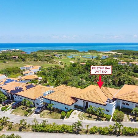Pristine Bay Villa 1304 With Large Pool - 3 Bedroom Condo French Harbour Extérieur photo