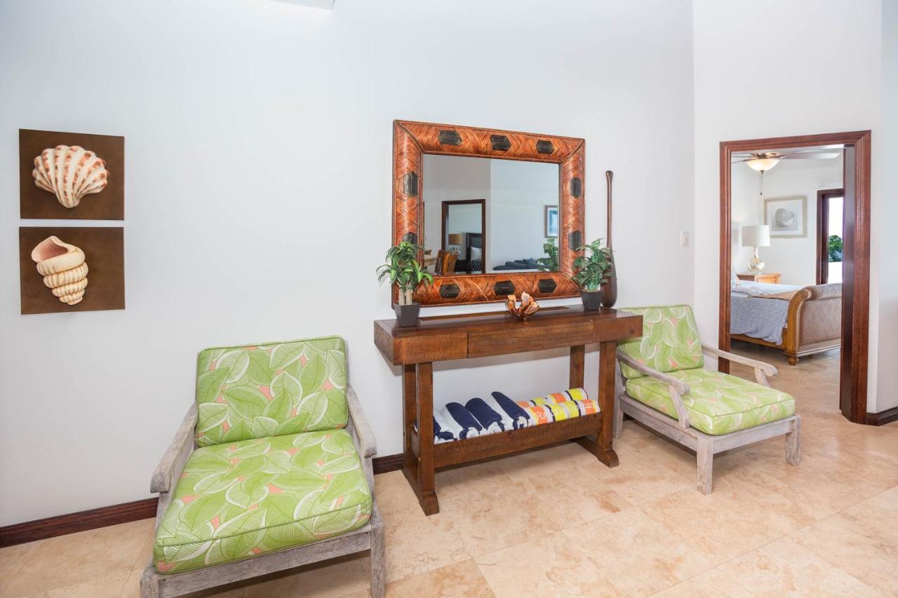 Pristine Bay Villa 1304 With Large Pool - 3 Bedroom Condo French Harbour Extérieur photo