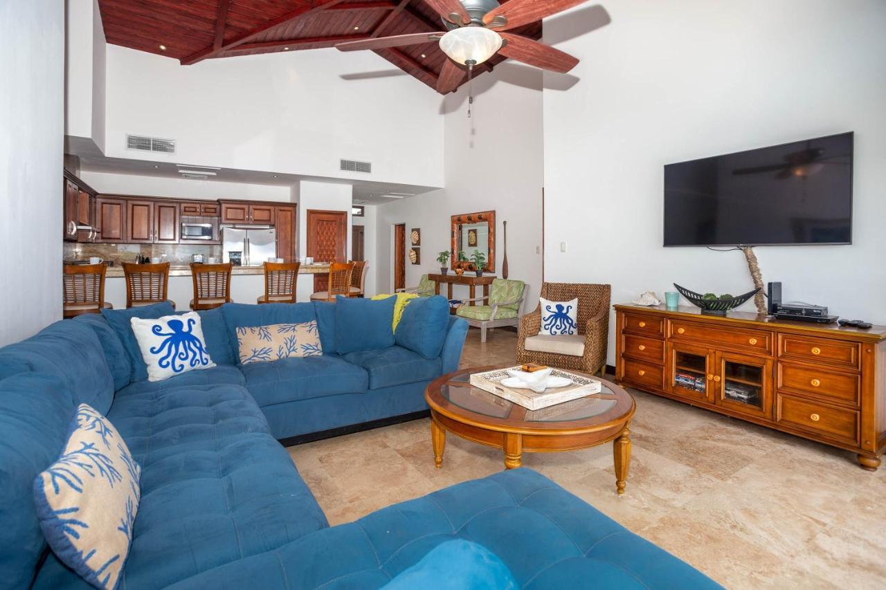 Pristine Bay Villa 1304 With Large Pool - 3 Bedroom Condo French Harbour Extérieur photo